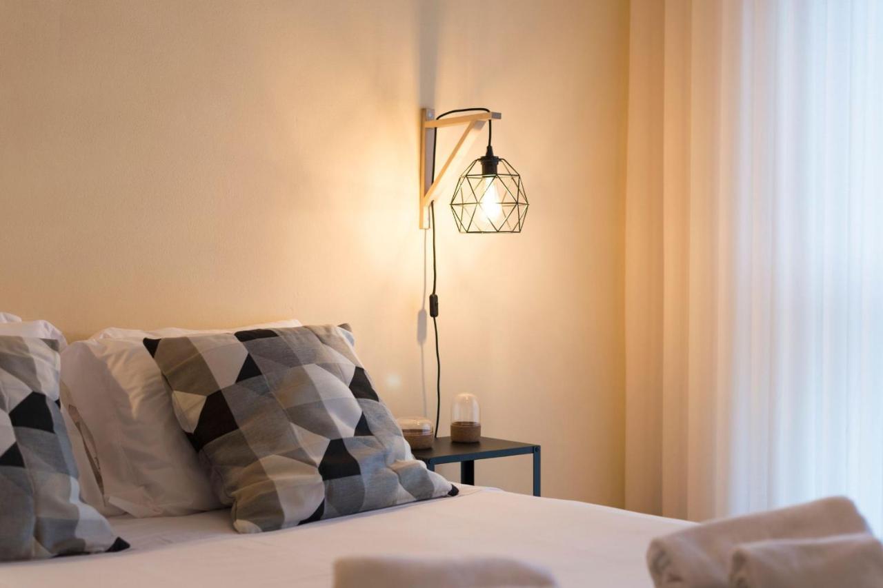 Lovelystay - Serralves Apartment With Free Parking Porto Luaran gambar