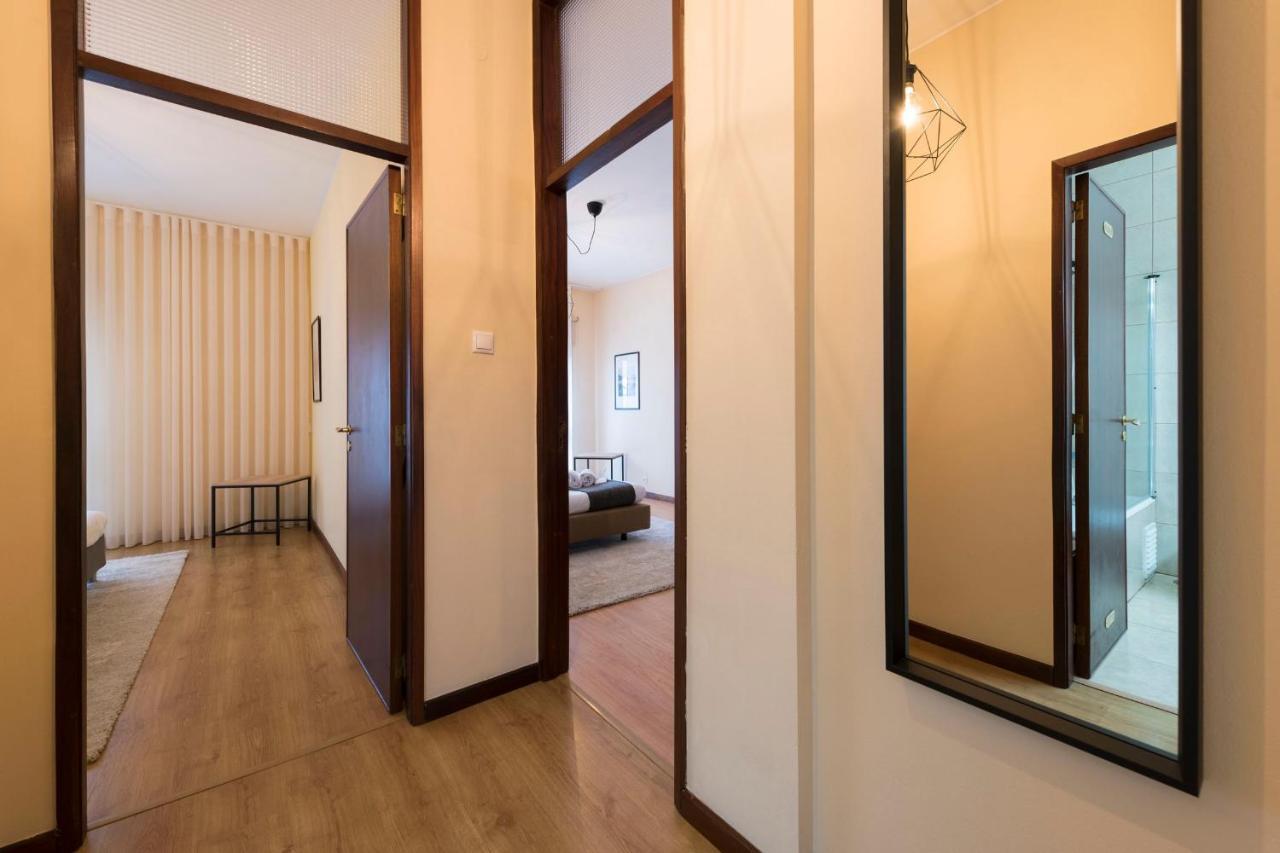 Lovelystay - Serralves Apartment With Free Parking Porto Luaran gambar