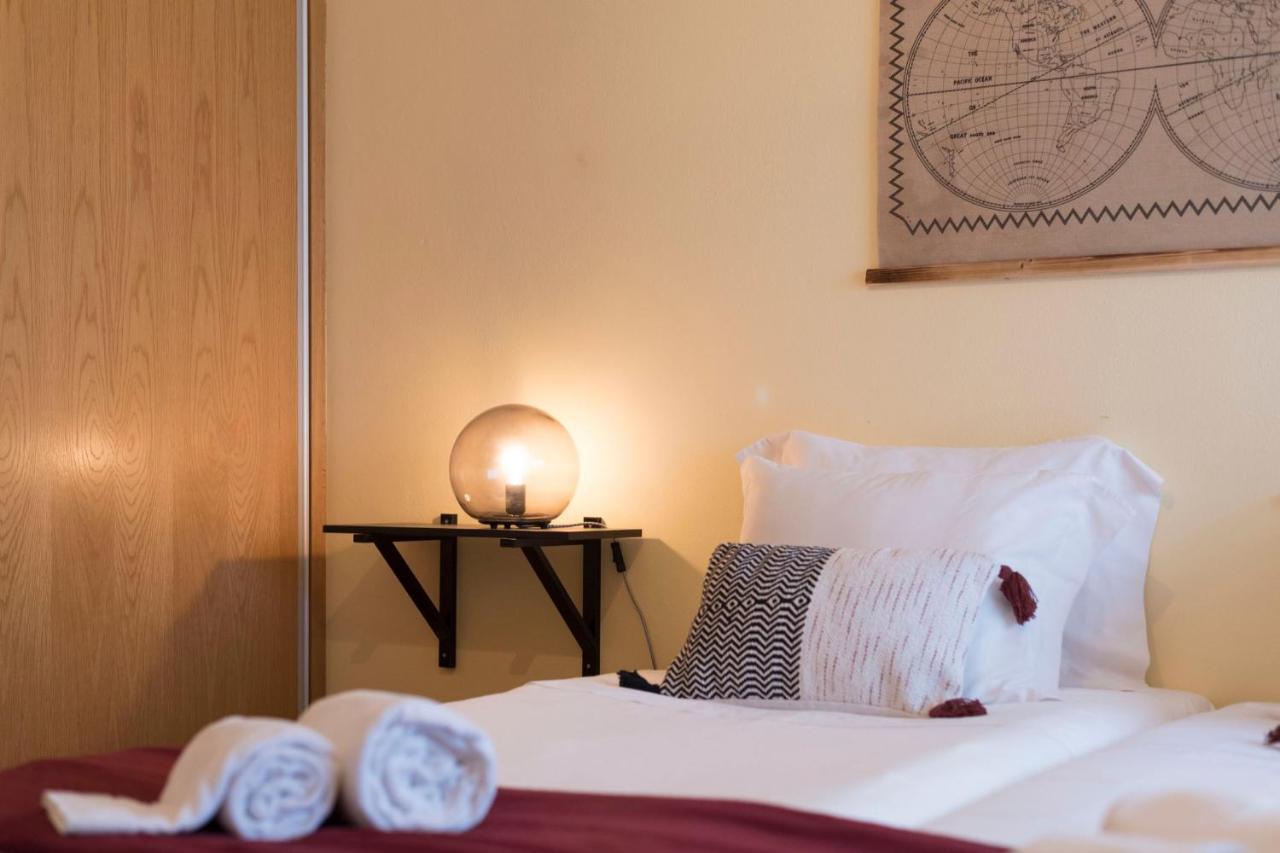Lovelystay - Serralves Apartment With Free Parking Porto Luaran gambar