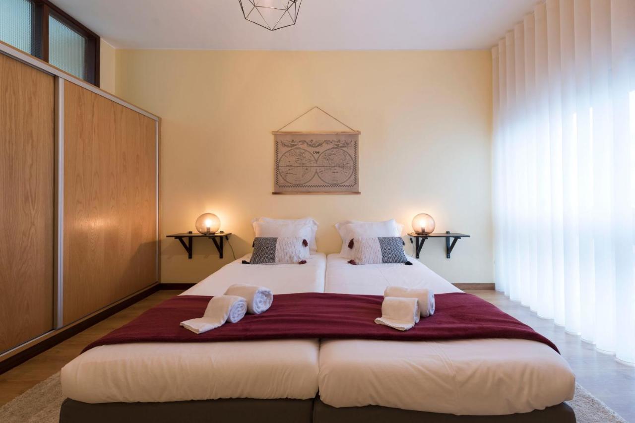 Lovelystay - Serralves Apartment With Free Parking Porto Luaran gambar