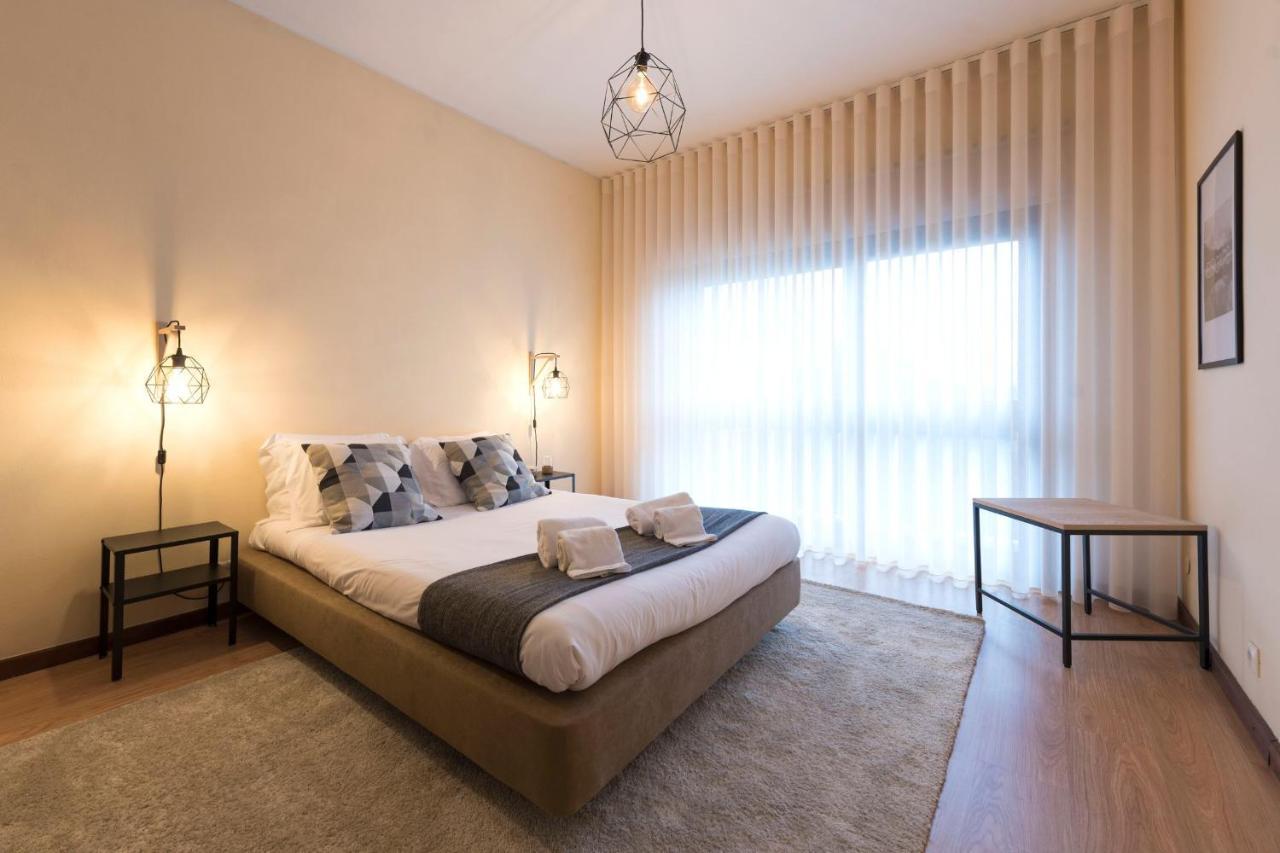 Lovelystay - Serralves Apartment With Free Parking Porto Luaran gambar